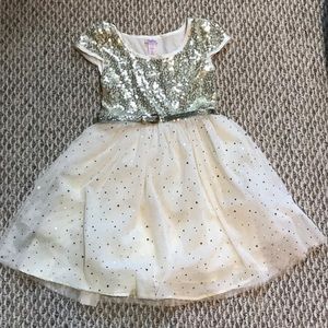 Girls 8 Sparkly Dress